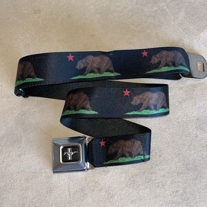 FORD MUSTANG Pony Seatbelt  Belt California Bear Flag BUCKLE DOWN one size 26-42